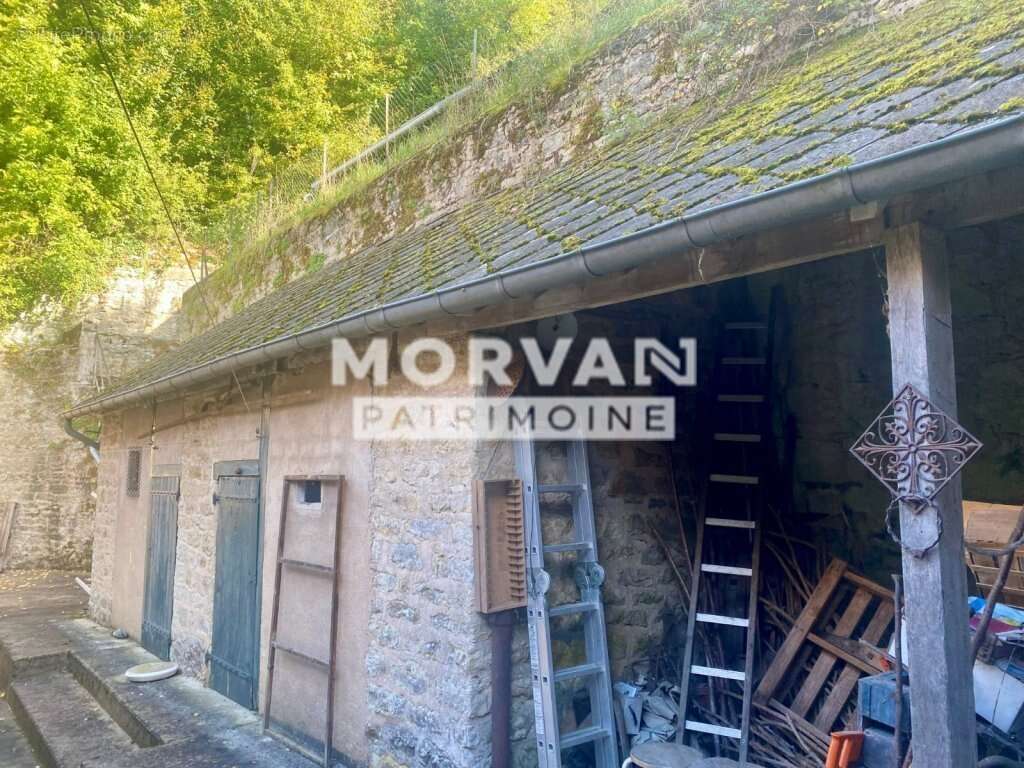 Maison à CHATILLON-EN-BAZOIS