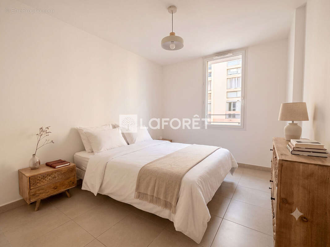 Appartement à MARSEILLE-7E