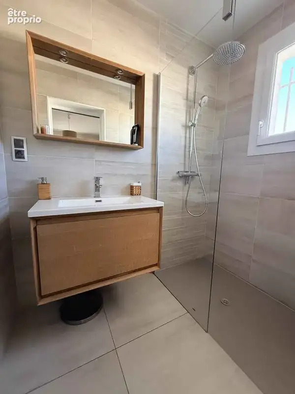 Magonty. Maison Plain-Pied 4 Chambres + Bureau–Piscine–1 882 m² - photo 11