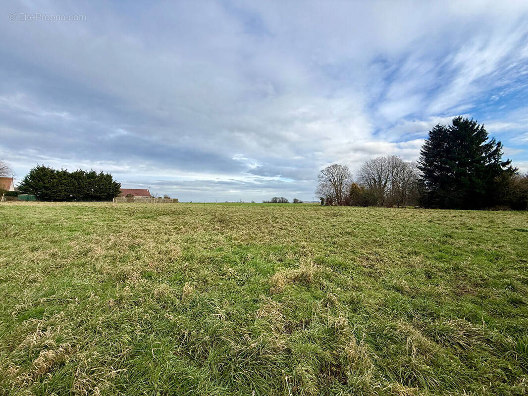 Terrain à LA FERTE-SOUS-JOUARRE
