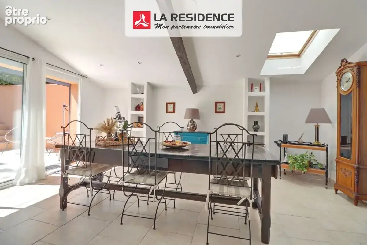 Maison 8 pièces 153 m² à vendre à Taradeau (83460) - photo 8
