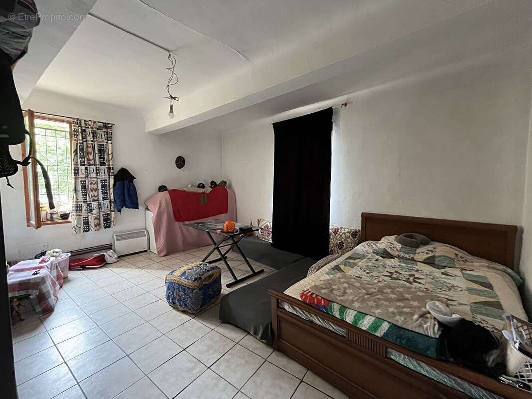 Appartement à LE LUC
