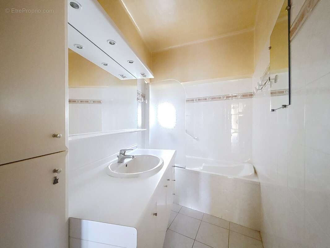 Maison à PUISSERGUIER