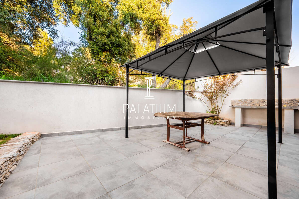 Maison à GINASSERVIS