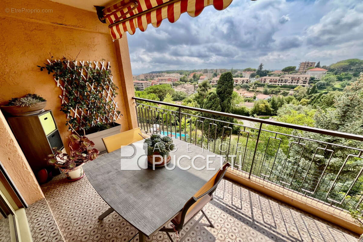 Appartement 99 m² à Vence  - photo 8