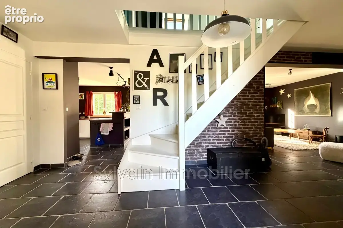 Maison 6 pièces 94 m² à vendre à Thieuloy-Saint-Antoine (60210) - photo 3