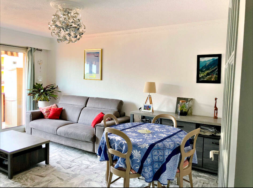 Appartement à CAGNES-SUR-MER