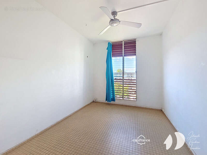 Appartement à LES ABYMES