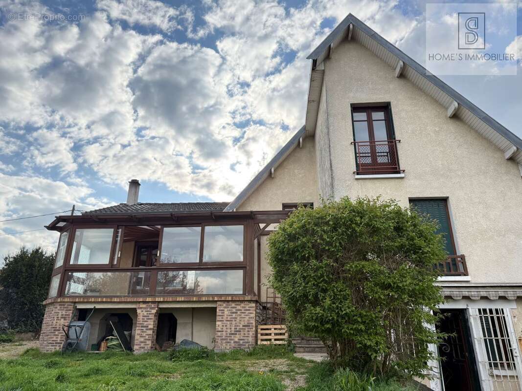 Maison à ESBLY