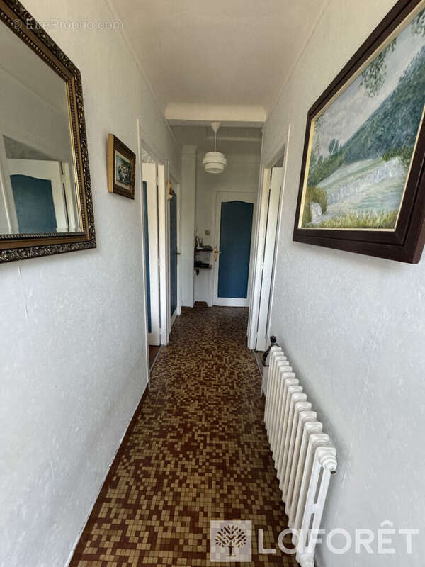 Maison à SAINTE-GAUBURGE-SAINTE-COLOMBE