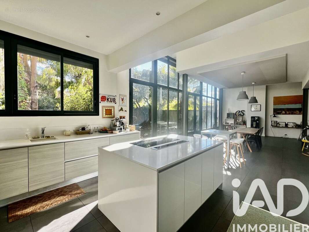 Photo 3 - Maison à BORDEAUX