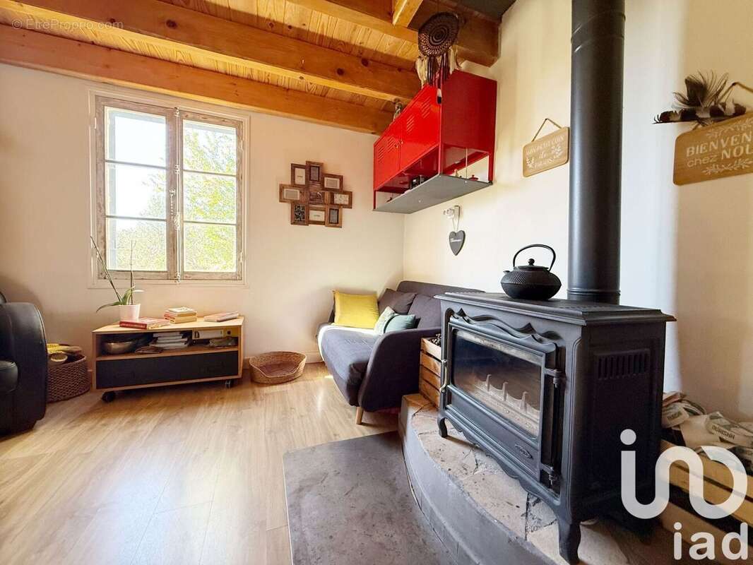 Photo 8 - Maison à SOLLIES-PONT