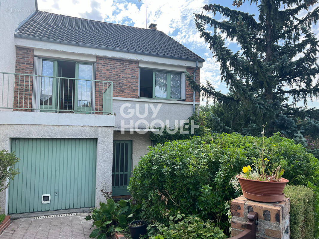 Maison à MILLY-LA-FORET