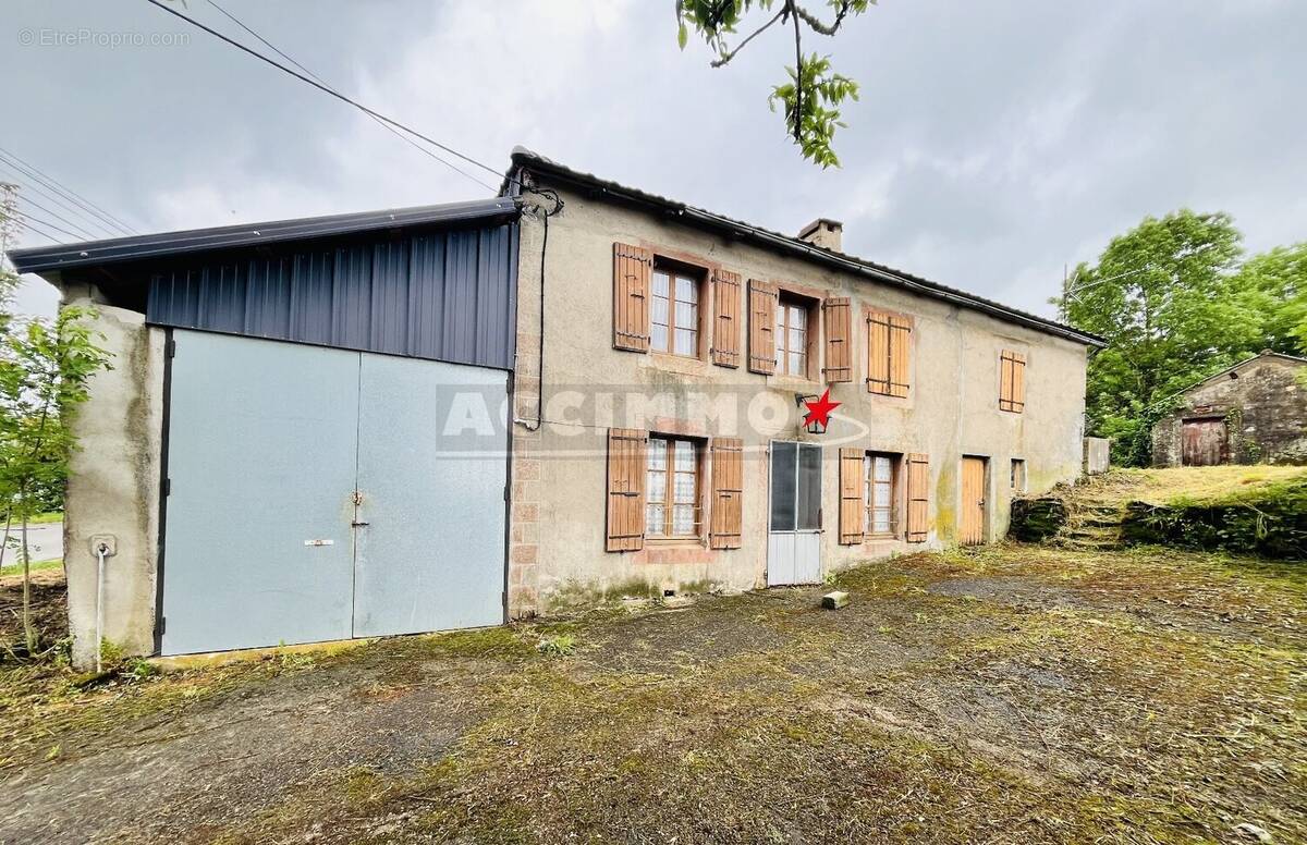 Maison à LE MASNAU-MASSUGUIES