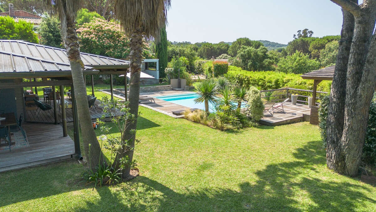 Maison à LA CROIX-VALMER