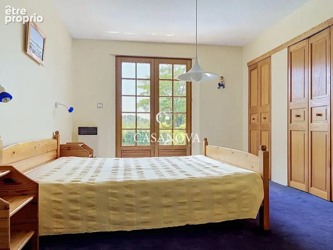 Maison de caractère de 255 m² avec piscine et 7 chambres à 20 minutes de Pézenas - photo 13
