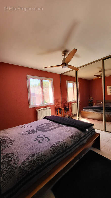 Maison à LA CALMETTE