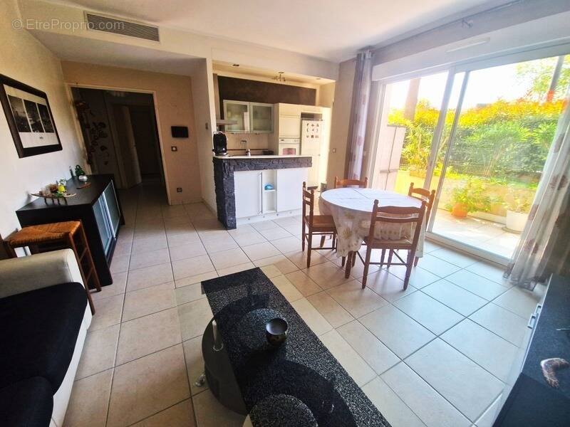 Appartement à CAGNES-SUR-MER