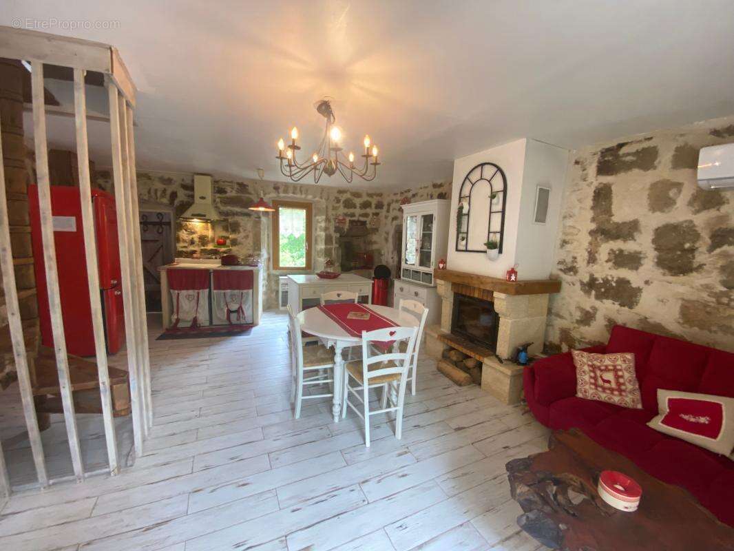 Maison de charme vue rivière – 139 m² – 2 logements indépendants - photo 16
