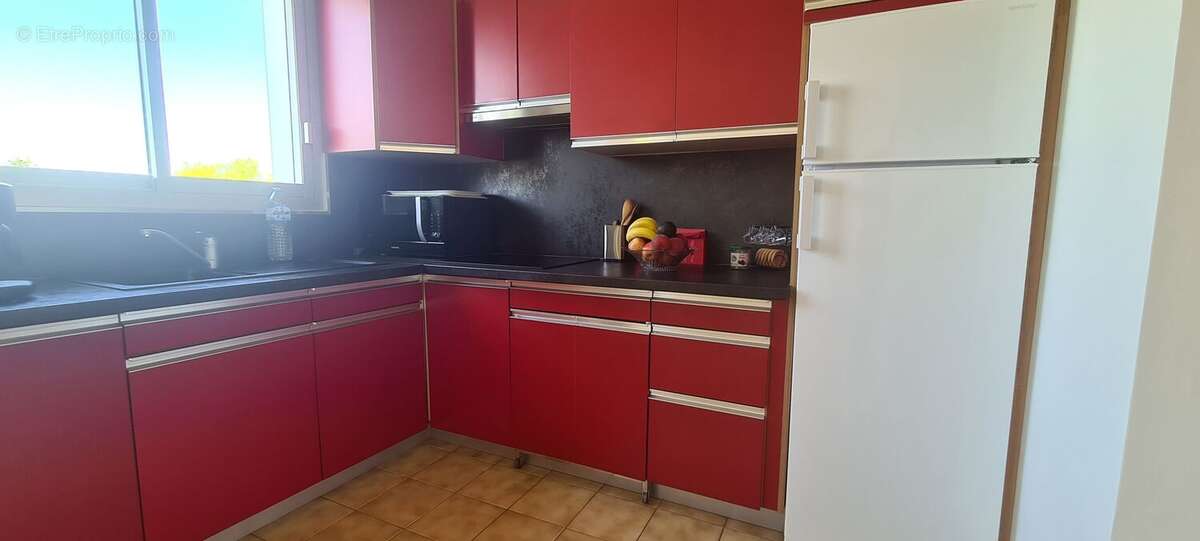 Maison à CHAMPAGNE-LES-MARAIS