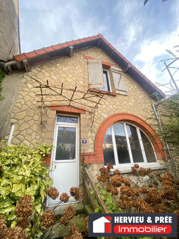 Maison à DOUVRES-LA-DELIVRANDE