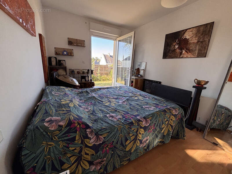 St hilaire st florent maison 3 chambres de plain pied sur parcelle de 848m2 de terrain arbore clos - photo 6