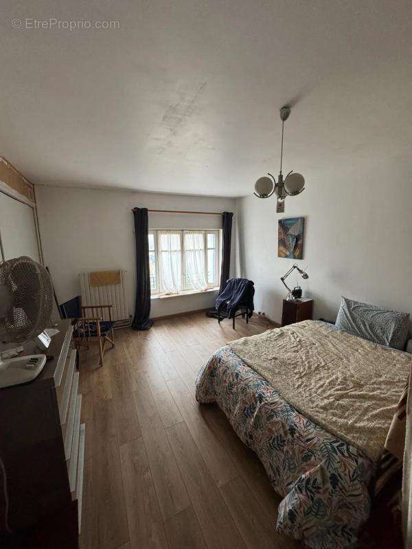 Maison à SILLE-LE-GUILLAUME