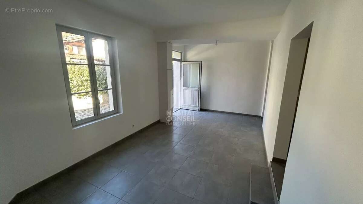 Appartement à CLAIX