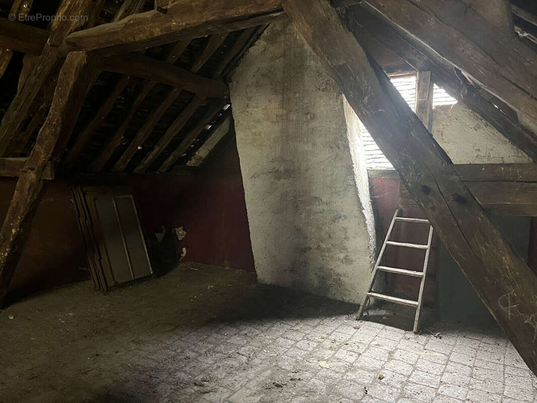 Appartement à COURTENAY