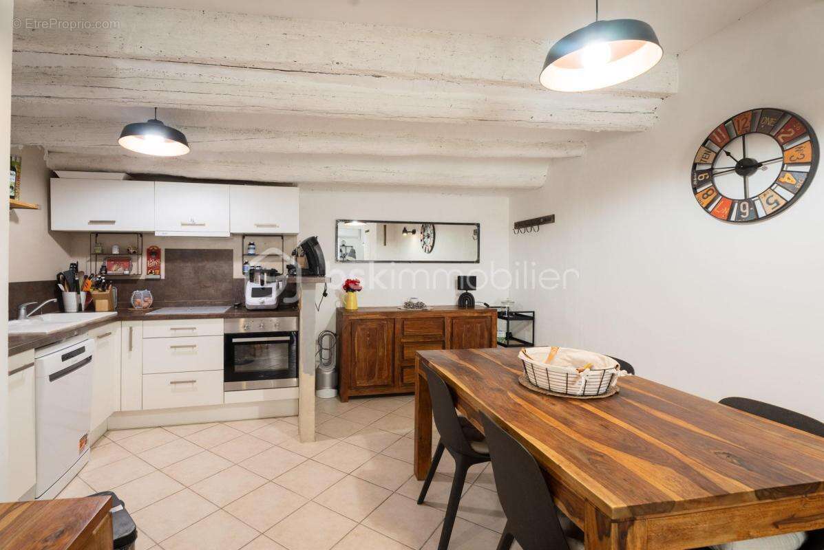 Maison à EYGUIERES