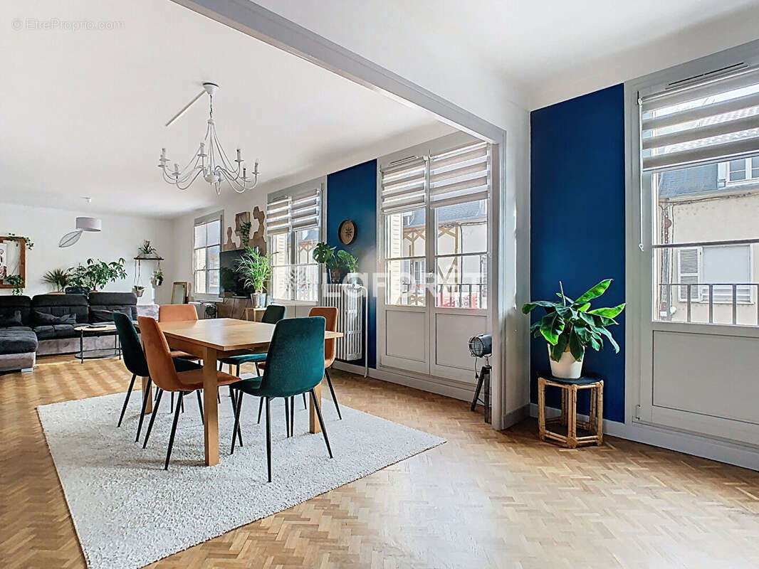 Appartement à SAINTE-MENEHOULD