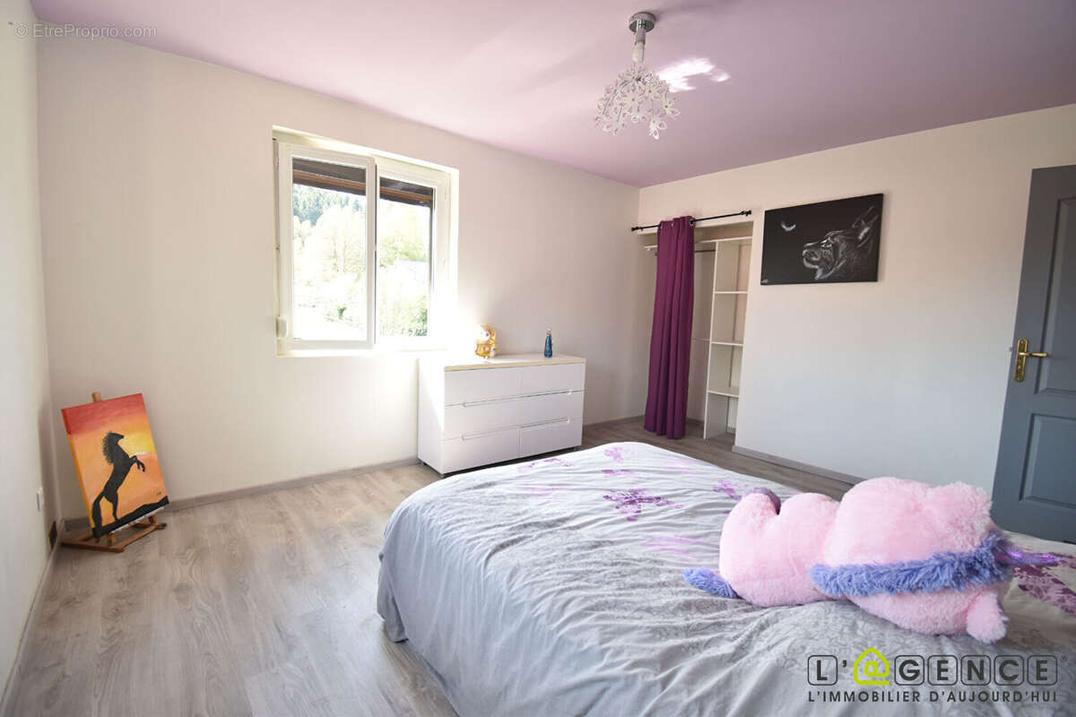 Maison à SAINT-LEONARD