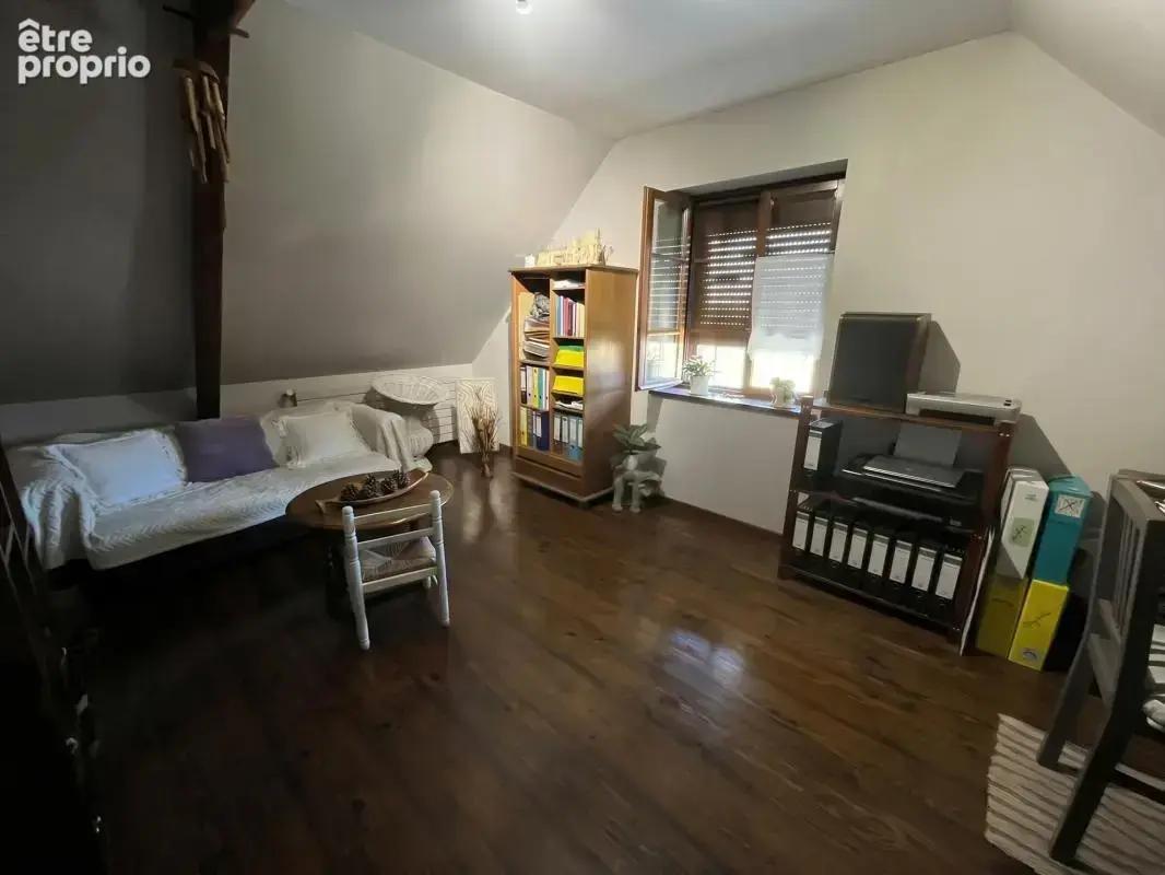  Superbe Maison Individuelle de 147 m² avec Jardin, Garage et 4 Chambres ! - photo 9