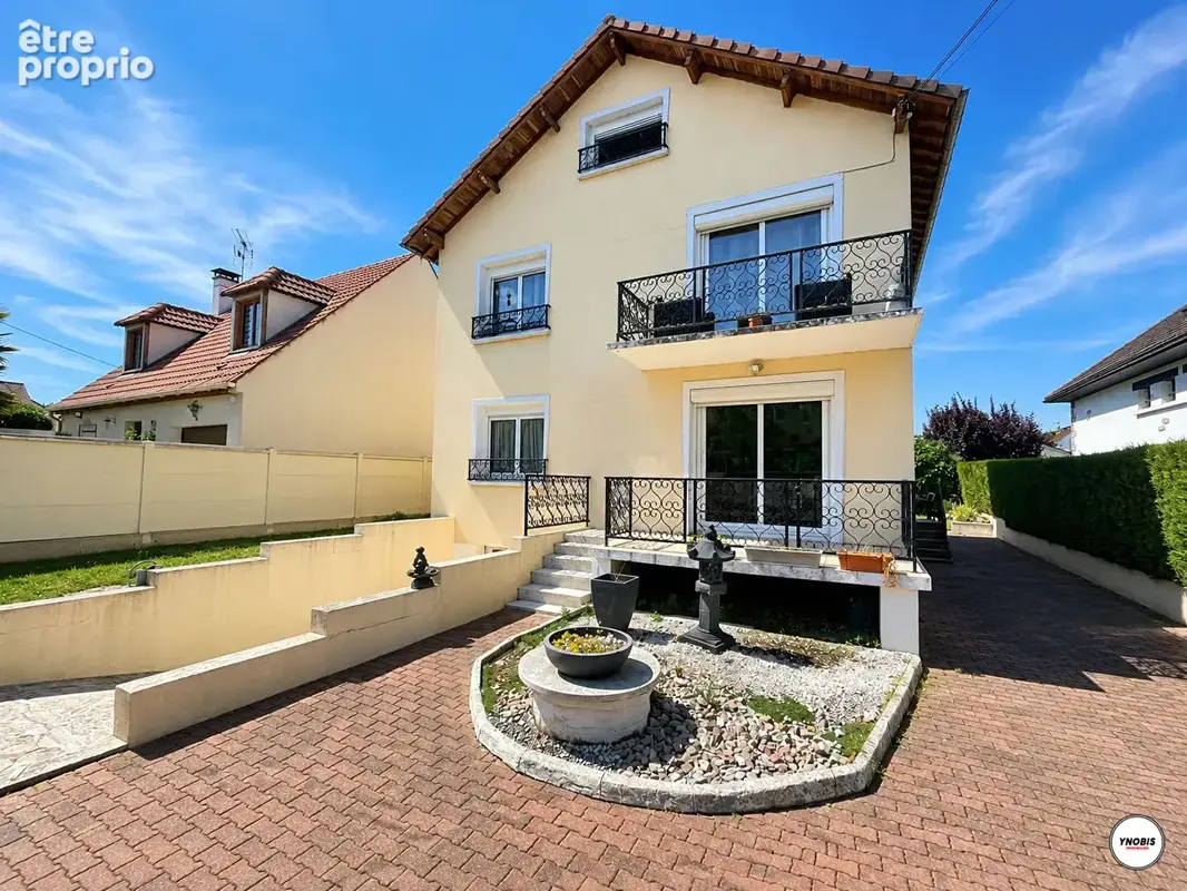 Gargenville - maison 170 m² - 6 chambres - jardin - photo 1