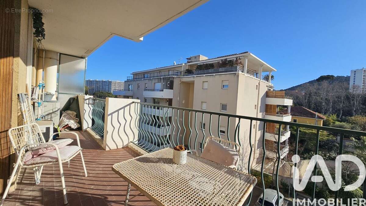 Photo 2 - Appartement à MARSEILLE-9E
