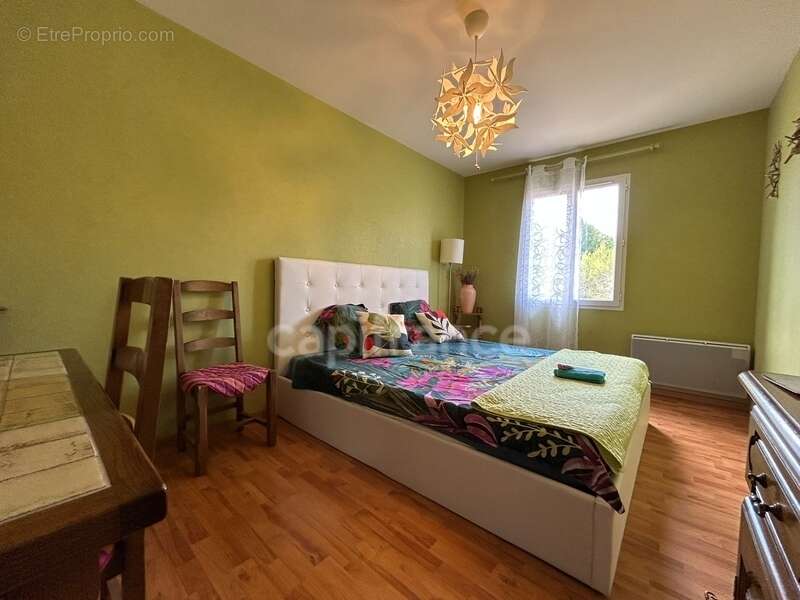 Maison à vendre 10 pièces VAUNAC (24)170m² sur 5160m² de terrain - photo 32