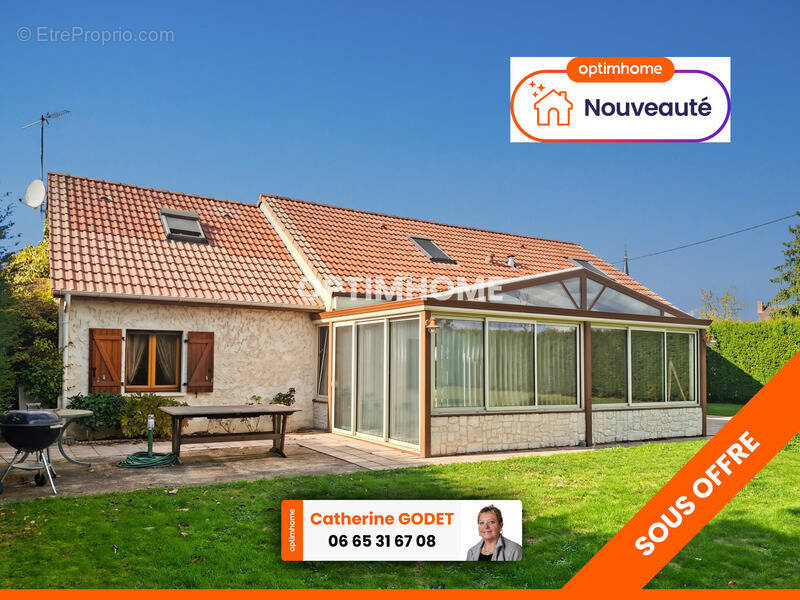 Maison à BROUE