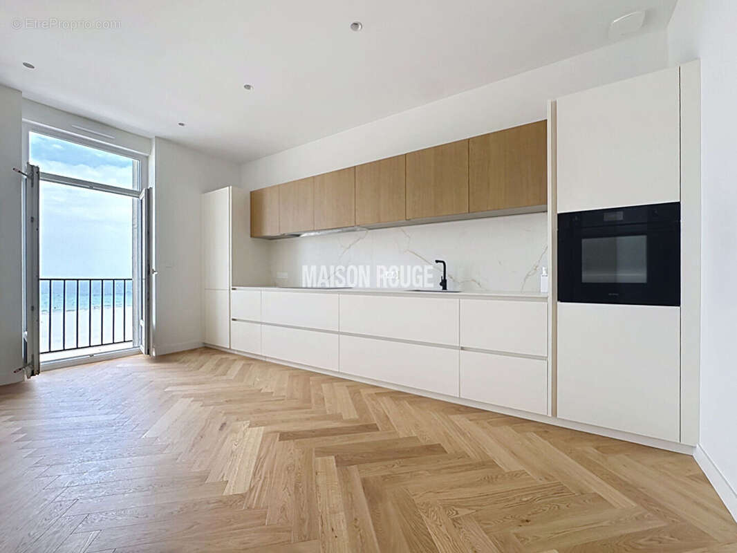Appartement d'exception - 98 m² - Front de mer sur le Sillon - Vue mer panoramique - photo 5