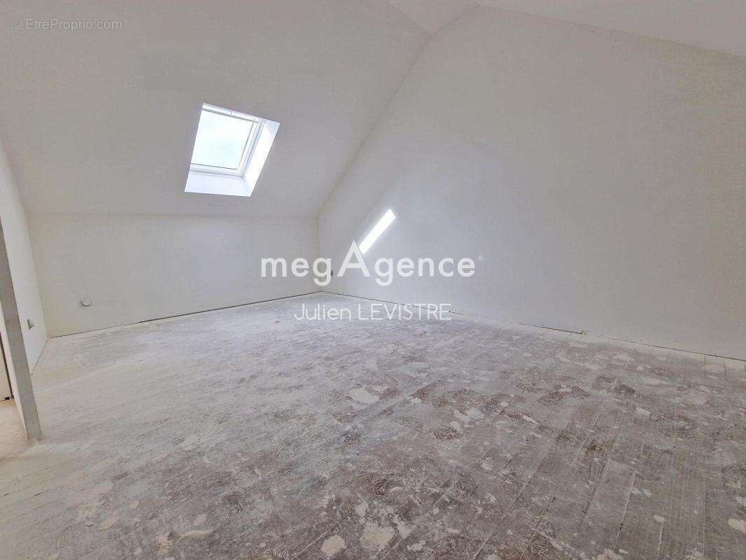 Maison à FONTENAY-SUR-EURE