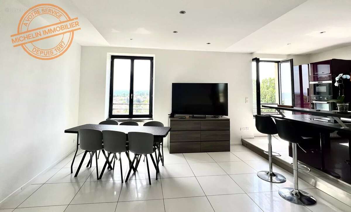 Appartement à MONTAGNY