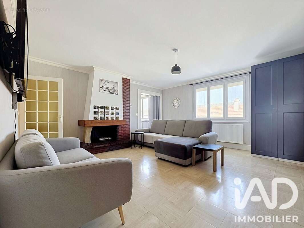 Maison 124 m² à Mondonville-Saint-Jean  - photo 3