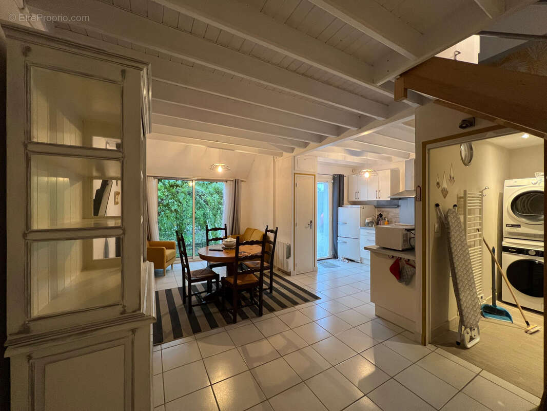 Maison à SAINT-JACUT-DE-LA-MER