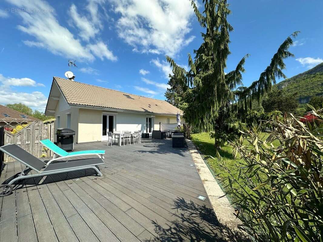 Maison 146 m² à Sillingy  - photo 3