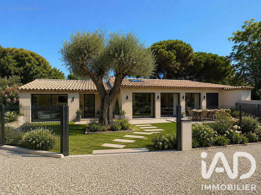 Photo 1 - Maison à SAINTE-MAXIME