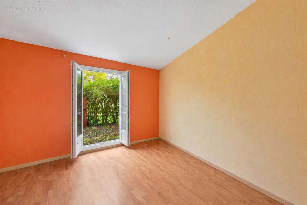 Appartement à SAINT-BRICE-SOUS-FORET