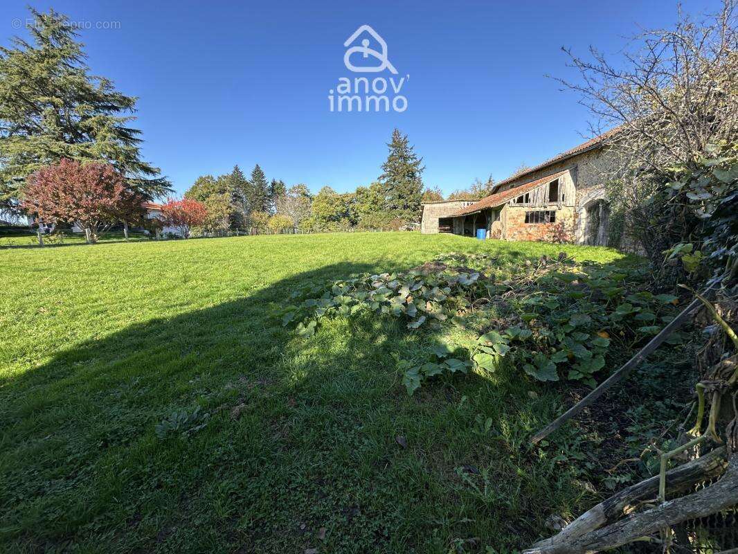 Maison 8 pièces 198 m2 MASSIGNAC - photo 22