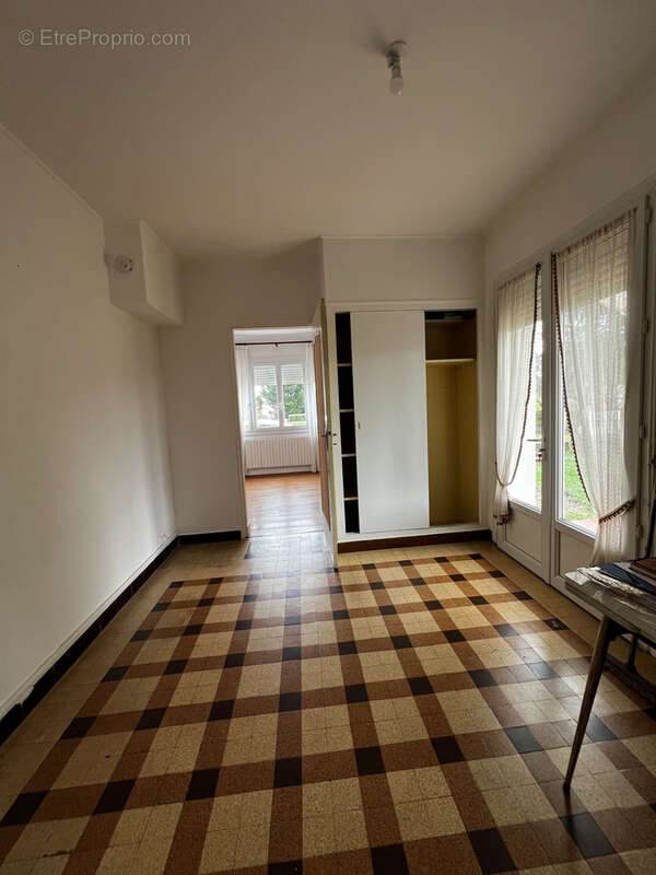 Maison à SAINT-MACAIRE