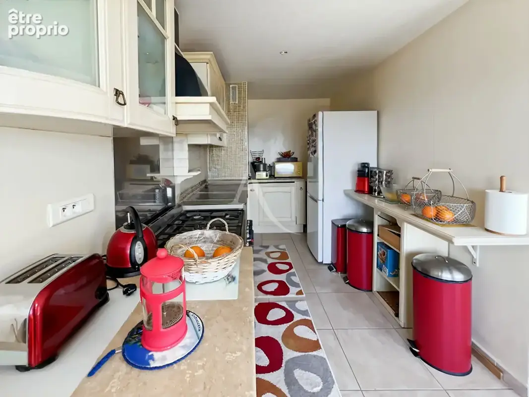 LE CANNET très beau 4 pièces de 83 m² avec terrasse, cave et aperçu mer - photo 13