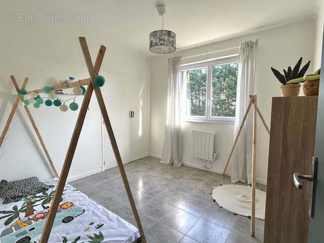 Appartement à SAINT-ETIENNE-DE-TULMONT