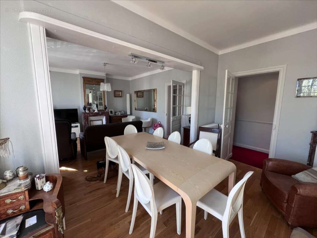 Appartement 85 m² à Reims  - photo 6
